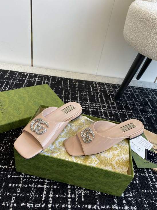 Picture of Gucci Slippers _SKUGuccisz35-40mnf02212120